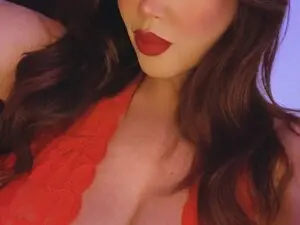 Lola_Lover  live sex cam