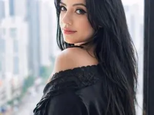 ZAYRA  live sex cam