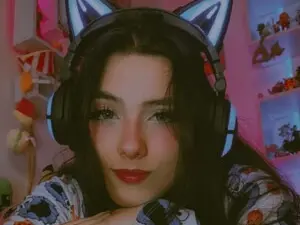 Emmarosse1  live sex cam
