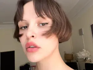 Wondertea  live sex cam