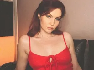 Carlisse  live sex cam