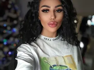 CharlotteKozy  live sex cam