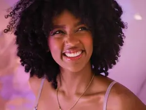 Fyre_divine  live sex cam