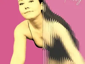LucyLevatto  live sex cam