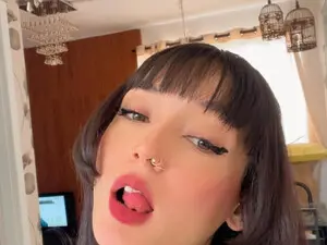 Pinabauchh  live sex cam