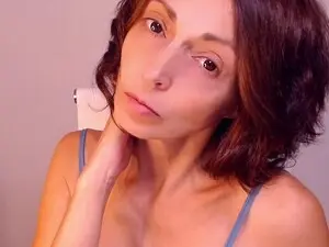 CaringSophie  live sex cam