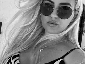 A_Sweet_Girl_  live sex cam