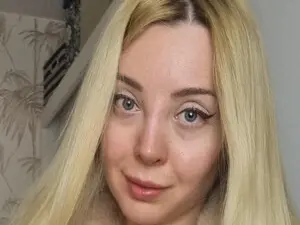 Lili95  live sex cam