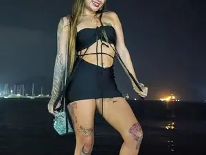 Katmary  live sex cam