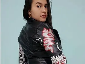 Miss_dakotta  live sex cam