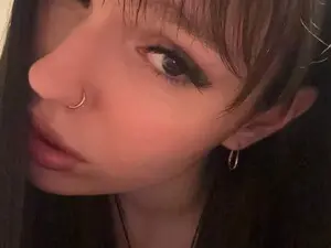 Kissalexia  live sex cam