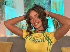 Clara_Mia  live sex cam