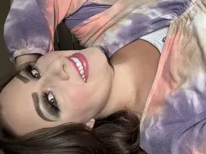 Fatcunt420  live sex cam