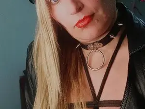 Emperatrizass  live sex cam