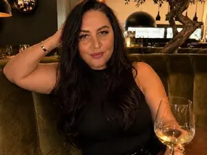 OlgaSapphire  live sex cam