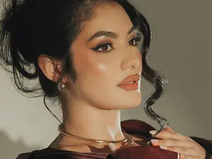 GiaFerrara  live sex cam