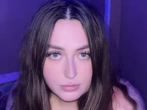 Ladyjayrae2  live sex cam