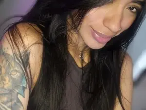LA_GATA_69  live sex cam