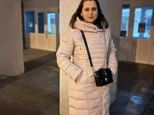 Naomi2life  live sex cam