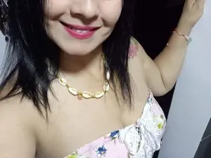 EsmeraldaXO  live sex cam