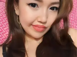 Jennylicious  live sex cam