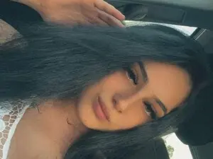 Jessie_Sinn  live sex cam