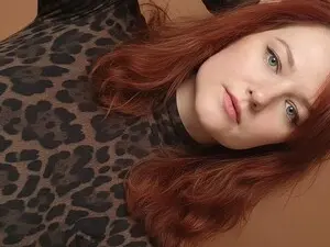 OhLadyPlease  live sex cam