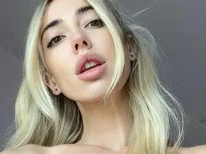 TooMuchGirl  live sex cam