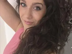Squirrel_MFC  live sex cam