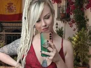 PixieDread  live sex cam