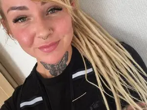 PixieDread  live sex cam