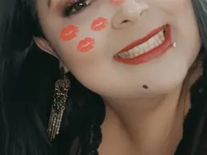 Mariana86  live sex cam