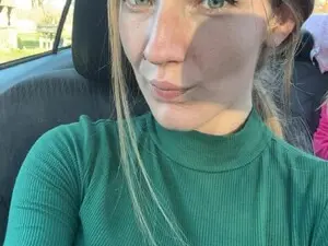 ForeverLace  live sex cam