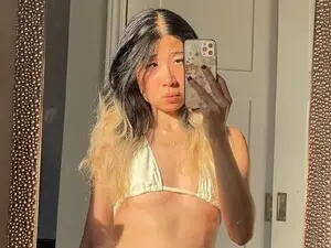 Jiwoo  live sex cam