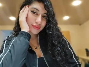 Caro_Rose  live sex cam
