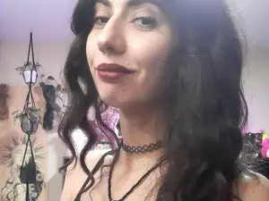 ToniTime  live sex cam