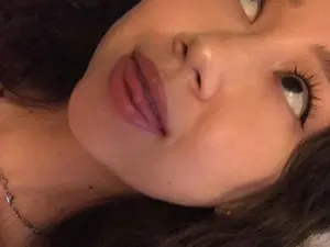 Cute_asian69  live sex cam