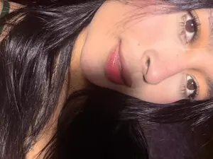 Babe_katty  live sex cam