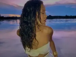 Hannakk  live sex cam