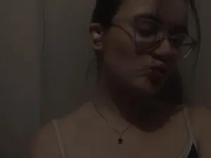 Miss_Tina_  live sex cam