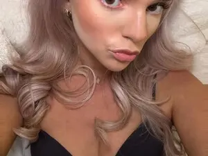 Sabrinamasson  live sex cam