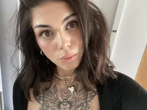 NovaSin  live sex cam