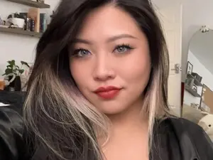 VelvetteKitty  live sex cam