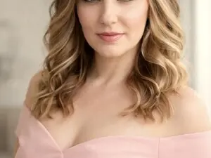 AllyBloom  live sex cam