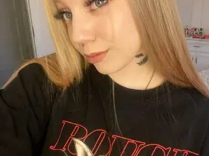 RebeccaHottie  live sex cam
