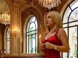 Danyelle34  live sex cam