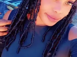 Apple_kisses  live sex cam