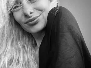 EvaNesssa  live sex cam