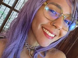 Gaia_111  live sex cam