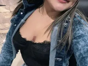 JhoannaSweets  live sex cam